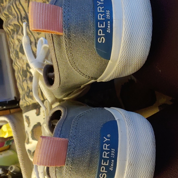 Sperry shoes size 9 - Picture 4 of 5